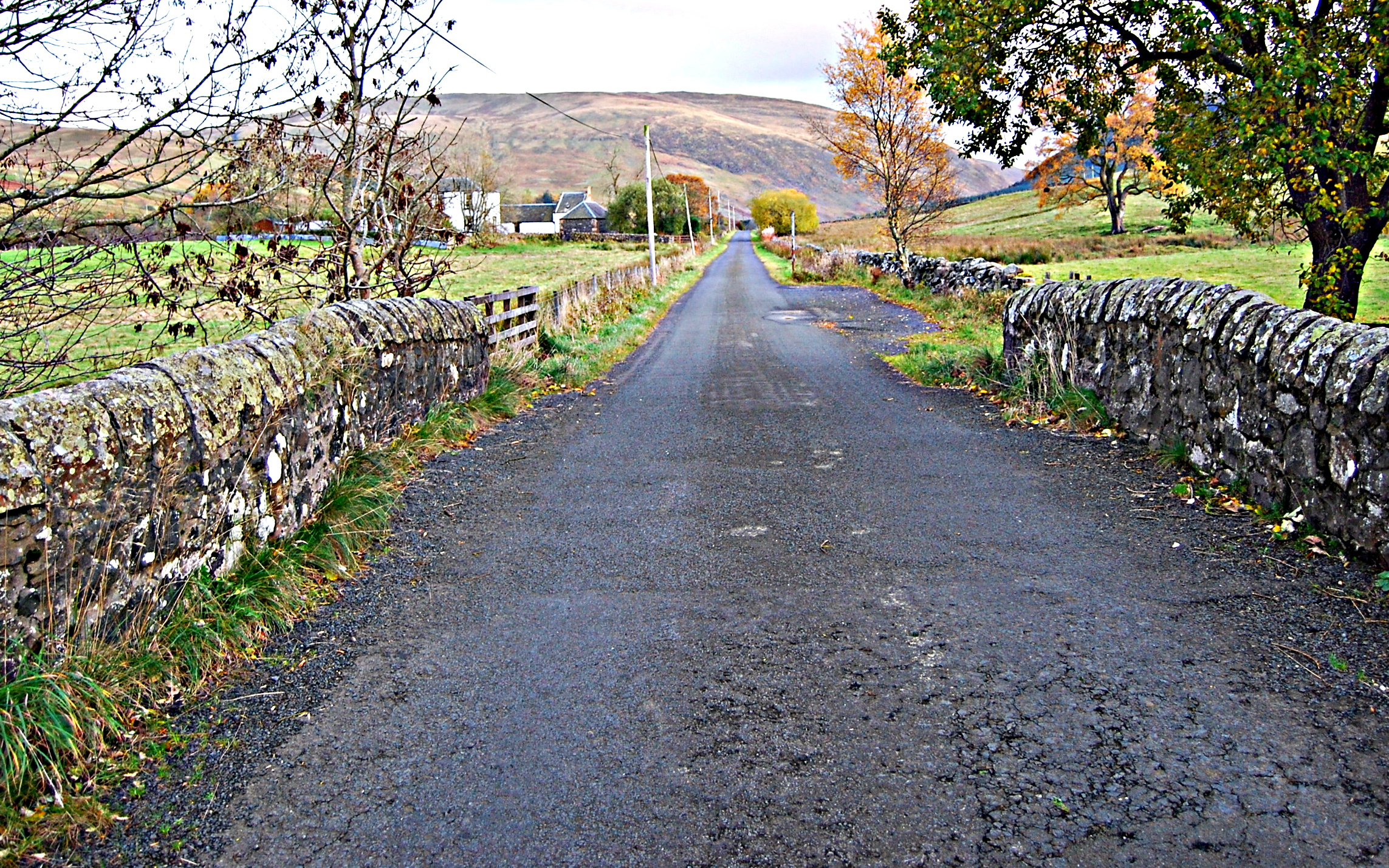 lochingerroch_road